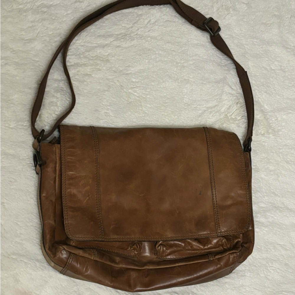 Fossil messenger bag, genuine leather, light brown